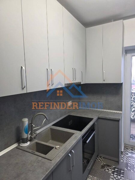 Apartament 3 camere Premium 95 mp Bloc 2024 Parcare