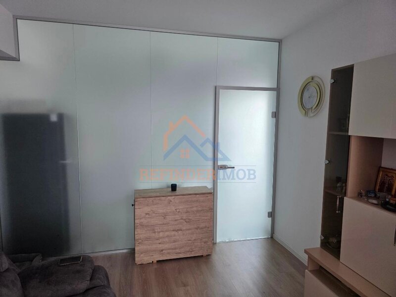 Apartament 3 camere Premium 95 mp Bloc 2024 Parcare